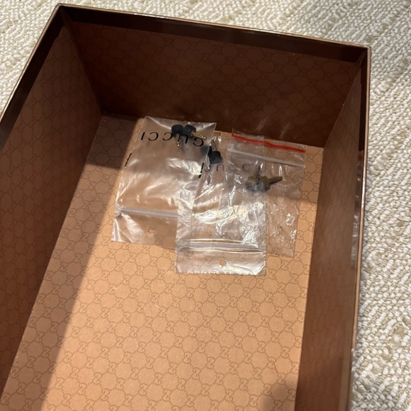 Gucci Brown & Gold Bambi peep toe pumps beige ebony | size 9 - Picture 8 of 8